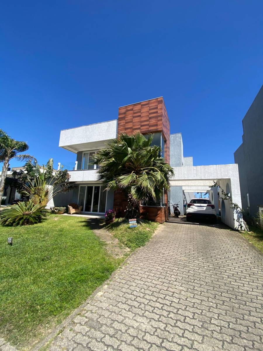 Casa em Condomínio 6 dormitórios para temporada, Dubai em Capão da Canoa | Ref.: 3277